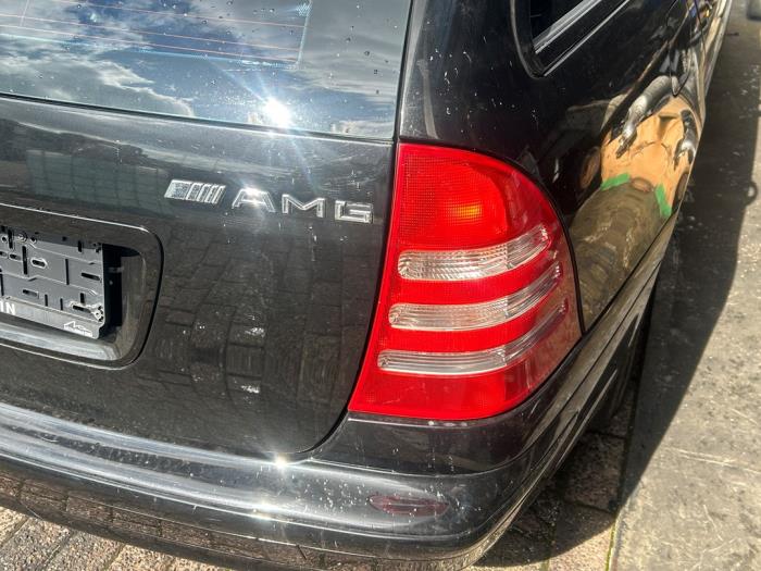 Mercedes C Combi AMG 3.2 C-32 AMG V6 18V Sloopvoertuig (2001, Zwart)