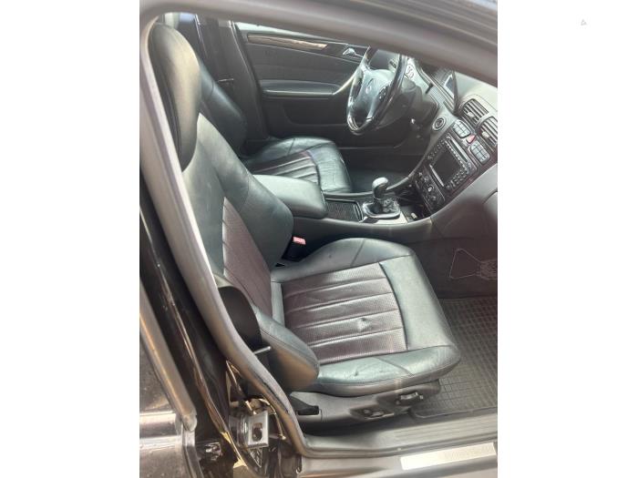 Mercedes C Combi AMG 3.2 C-32 AMG V6 18V Sloopvoertuig (2001, Zwart)