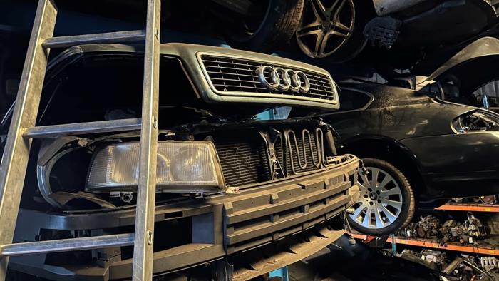 Audi Cabrio 1.8 20V Sloopvoertuig (1998)