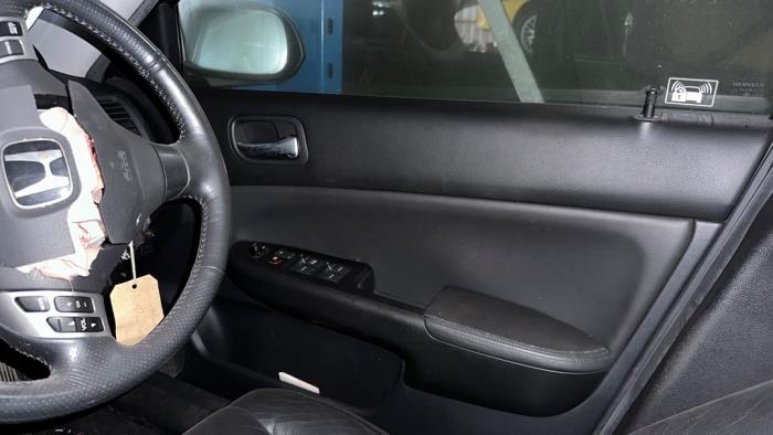 Honda Accord Tourer 2.0 i-VTEC 16V Sloopvoertuig (2005)