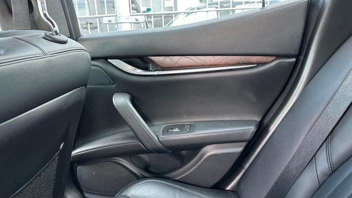 Maserati Ghibli III 3.0 V6 Sloopvoertuig (2013)