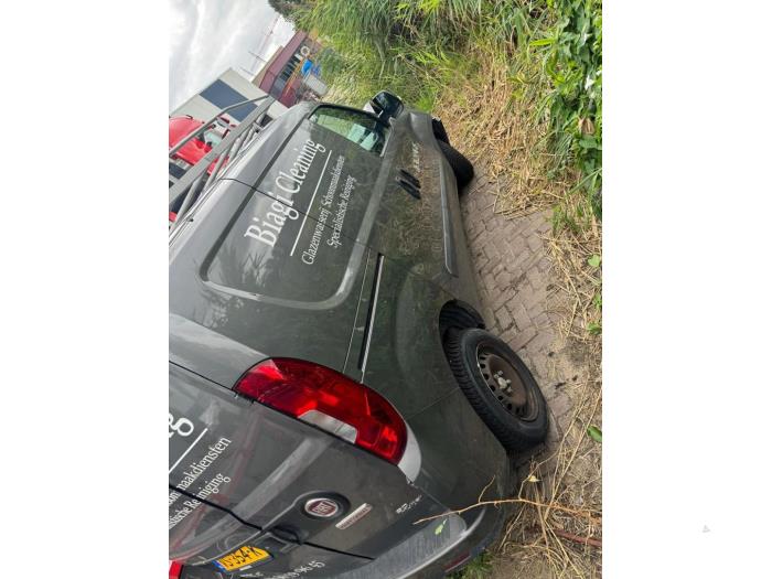 Fiat Doblo Cargo 1.3 MJ 16V DPF Euro 5 Sloopvoertuig (2015, Graniet)