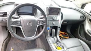 Opel Ampera 1.4 16V Sloopvoertuig (2012, Wit)