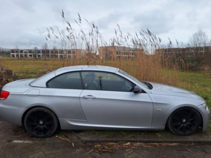 BMW 3 serie 330i 24V Sloopvoertuig (2008, Grijs)