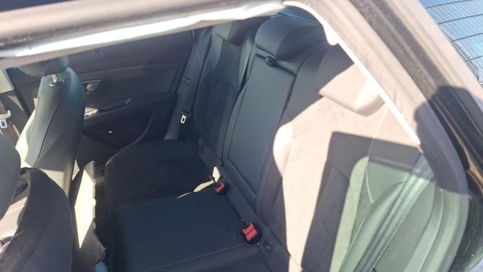 Seat Leon ST 2.0 TDI FR 16V Sloopvoertuig (2020, Zwart)