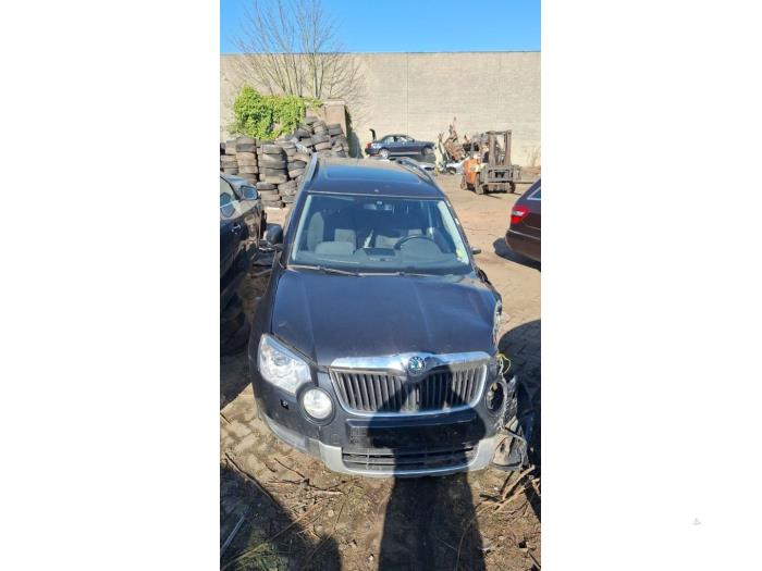 Skoda Yeti 2.0 TDI 16V 4x4 Sloopvoertuig (2016, Zwart)