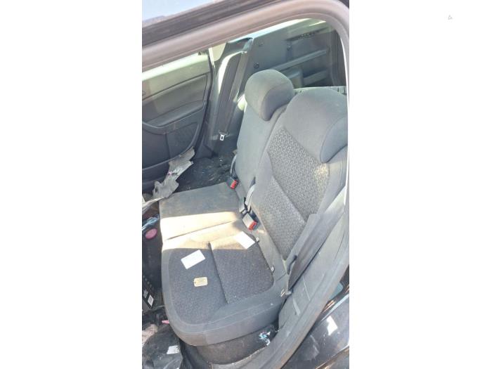 Skoda Yeti 2.0 TDI 16V 4x4 Sloopvoertuig (2016, Zwart)