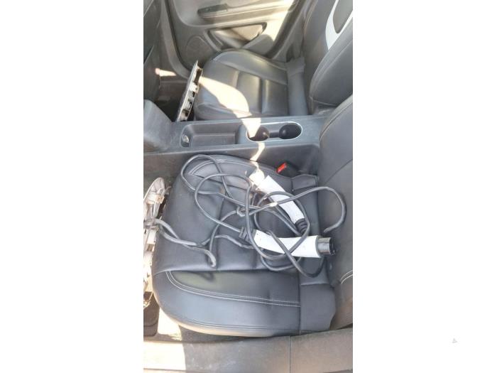 Chevrolet Volt 1.4 16V Sloopvoertuig (2012, Grijs)