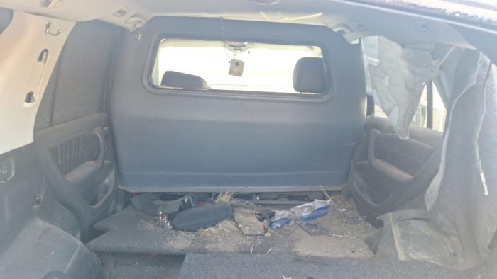 Mercedes ML I 400 4.0 CDI V8 32V Sloopvoertuig (2002, Zwart)