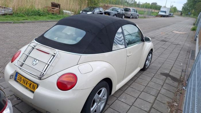 Volkswagen New Beetle 2.0 Sloopvoertuig (2004, Beige)