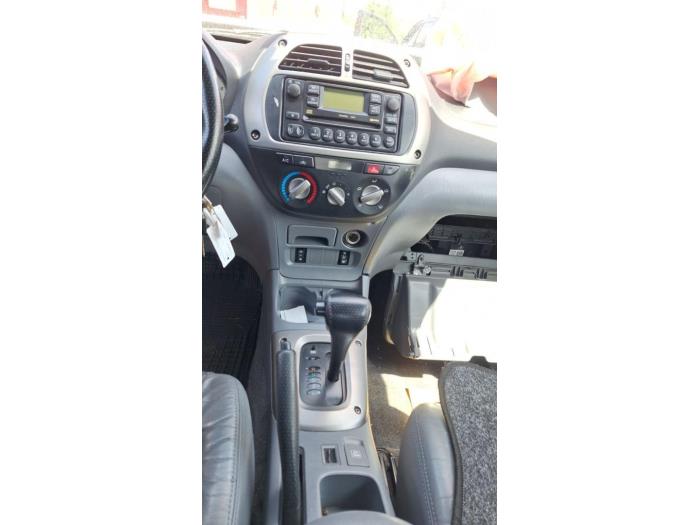 Toyota RAV4 2.0 16V VVT-i 4x4 Sloopvoertuig (2002, Grijs)