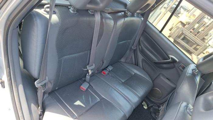 Toyota RAV4 2.0 16V VVT-i 4x4 Sloopvoertuig (2002, Grijs)