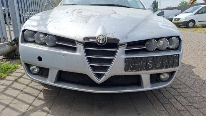 Alfa Romeo Brera 2.4 JTDM 20V Sloopvoertuig (2008, Grijs)