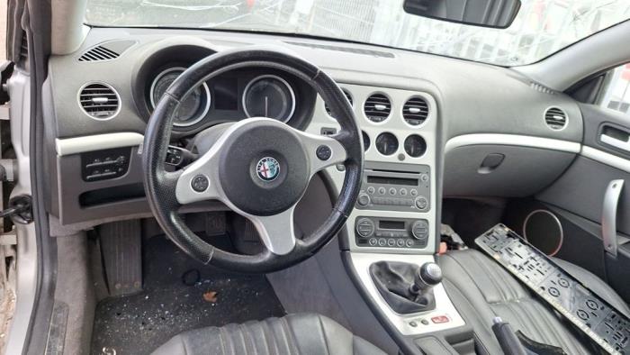 Alfa Romeo Brera 2.4 JTDM 20V Sloopvoertuig (2008, Grijs)