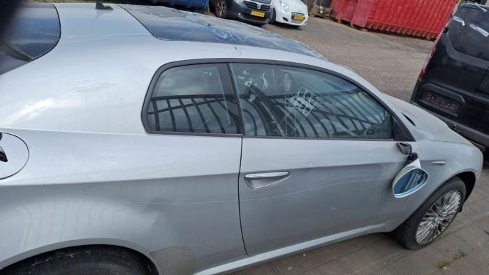 Alfa Romeo Brera 2.4 JTDM 20V Sloopvoertuig (2008, Grijs)