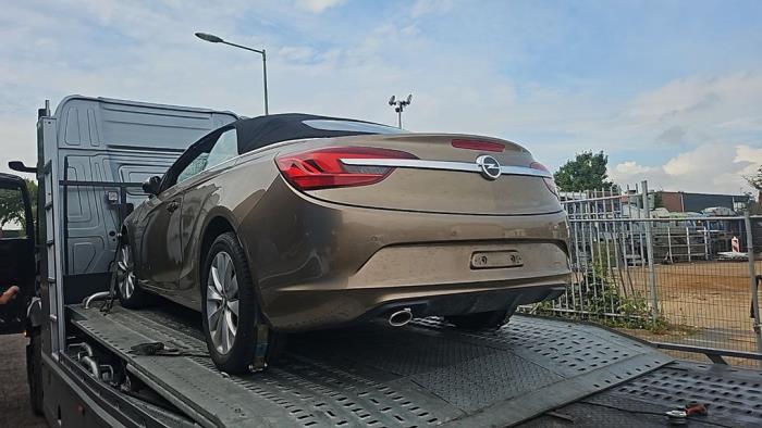 Opel Cascada 1.4 Turbo 16V Sloopvoertuig (2014, Bruin)