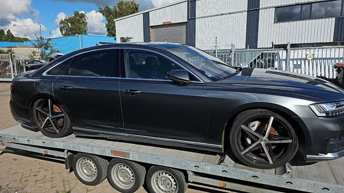 Audi A8 3.0 V6 24V 55 TFSI Mild Hybrid Quattro Sloopvoertuig (2021, Grijs)