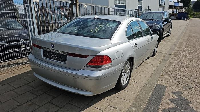 BMW 7 serie 745i,Li 4.4 V8 32V Sloopvoertuig (2002, Grijs)