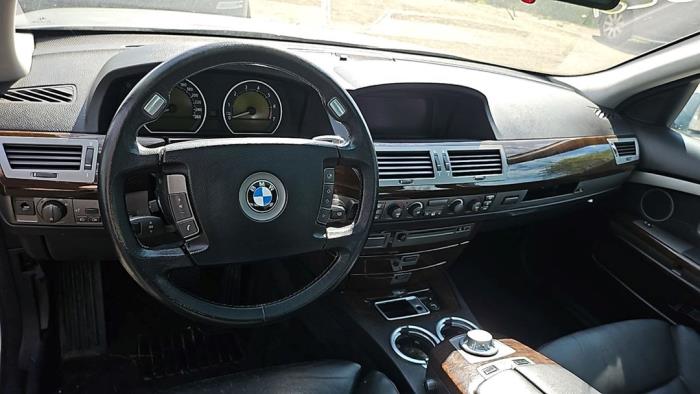 BMW 7 serie 745i,Li 4.4 V8 32V Sloopvoertuig (2002, Grijs)