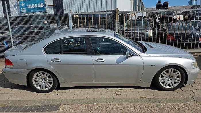 BMW 7 serie 745i,Li 4.4 V8 32V Sloopvoertuig (2002, Grijs)