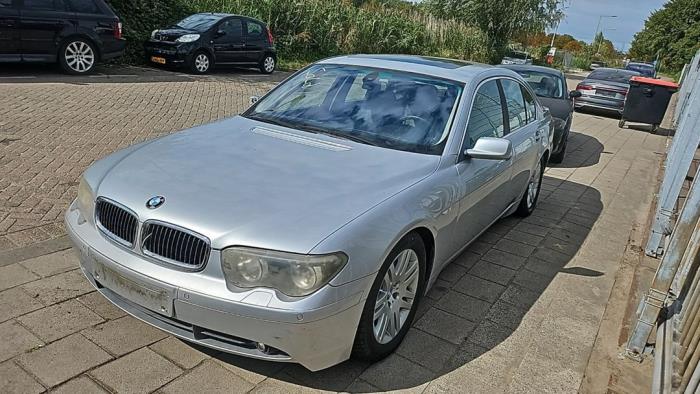 BMW 7 serie 745i,Li 4.4 V8 32V Sloopvoertuig (2002, Grijs)