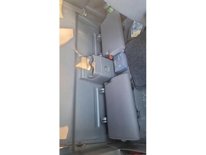 Isuzu D-Max 3.0 D 4x4 Sloopvoertuig (2011, Zwart)