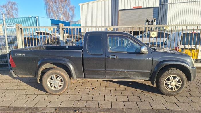 Isuzu D-Max 3.0 D 4x4 Sloopvoertuig (2011, Zwart)