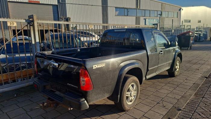 Isuzu D-Max 3.0 D 4x4 Sloopvoertuig (2011, Zwart)