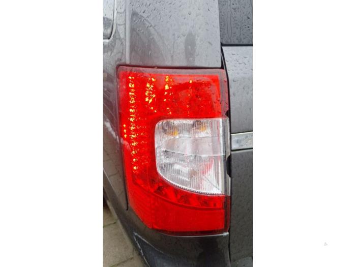 Lancia Voyager 2.8 CRD 16V Sloopvoertuig (2016, Grijs)