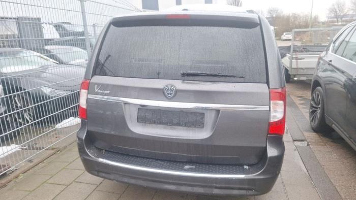 Lancia Voyager 2.8 CRD 16V Sloopvoertuig (2016, Grijs)