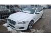 Jaguar XJ uit 2015 (Sloopvoertuig)