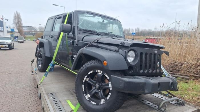 Jeep Wrangler 3.6 V6 24V Sloopvoertuig (2016, Zwart)