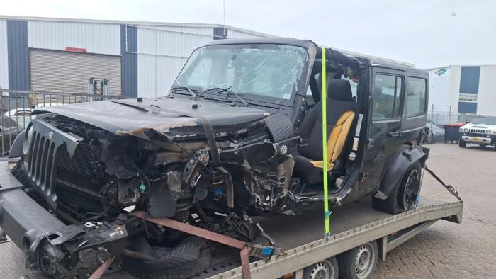 Jeep Wrangler 3.6 V6 24V Sloopvoertuig (2016, Zwart)