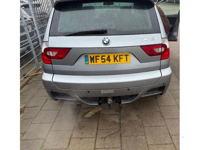 BMW X3 3.0i xDrive 24V Sloopvoertuig (2005, Grijs)