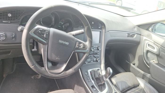 Saab 9-5 2.0 TiD 16V Sloopvoertuig (2011, Wit)