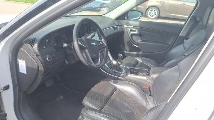 Saab 9-5 2.0 TiD 16V Sloopvoertuig (2011, Wit)