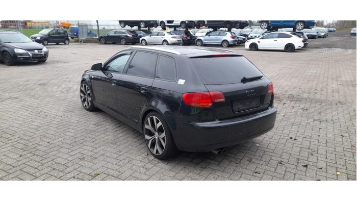 Audi A3 Sportback 2.0 TFSI 16V Sloopvoertuig (2005, Zwart)
