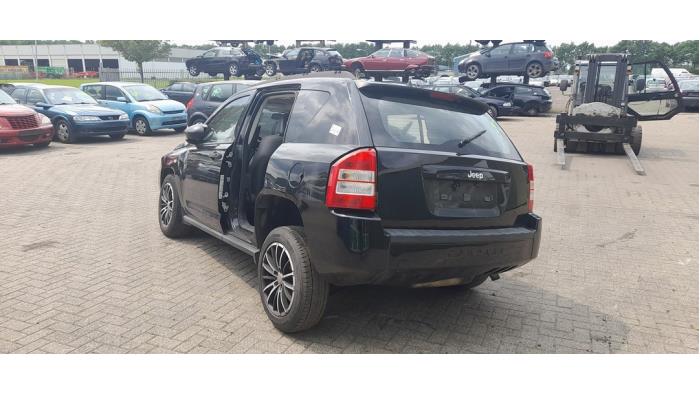 Jeep Compass I 2.4 16V 4x4 Sloopvoertuig (2008, Zwart)