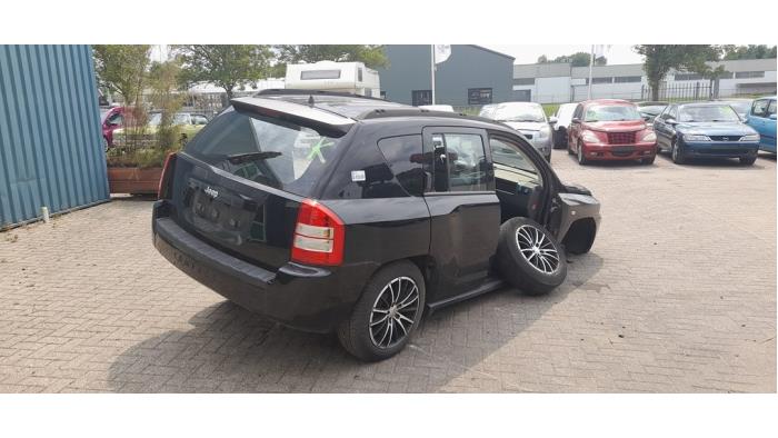 Jeep Compass I 2.4 16V 4x4 Sloopvoertuig (2008, Zwart)