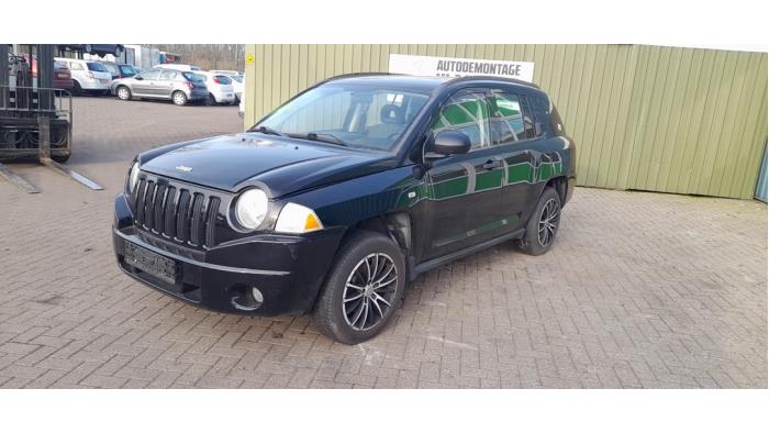 Jeep Compass I 2.4 16V 4x4 Sloopvoertuig (2008, Zwart)