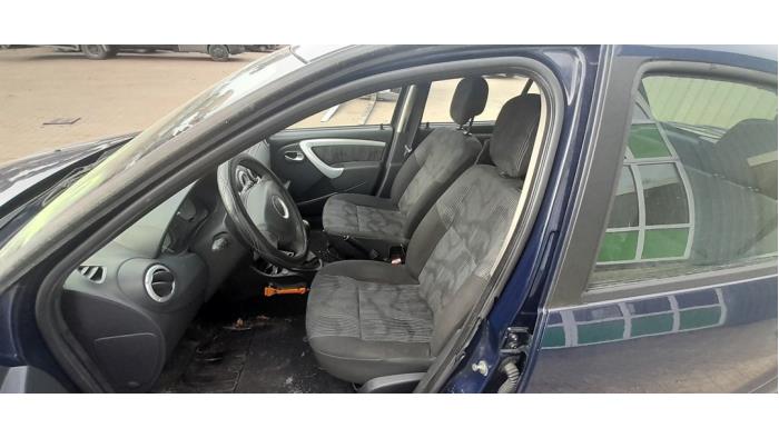 Dacia Sandero I 1.2 16V Bifuel Sloopvoertuig (2011, Blauw)