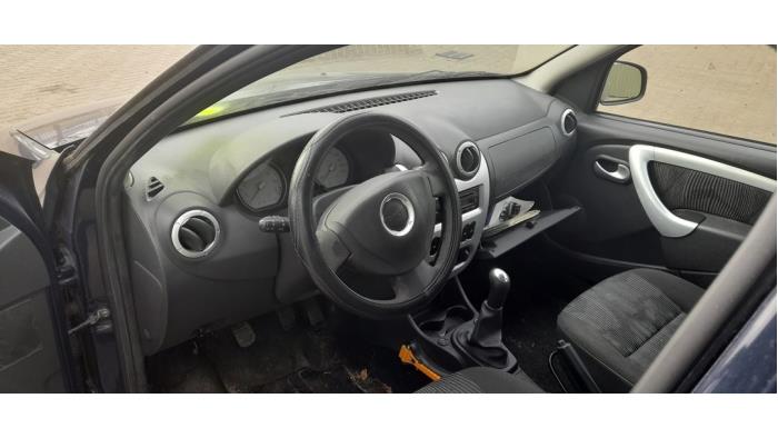 Dacia Sandero I 1.2 16V Bifuel Sloopvoertuig (2011, Blauw)