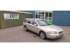 Volvo V70 2.4 D5 20V Sloopvoertuig (2006, Beige)