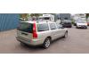 Volvo V70 2.4 D5 20V Sloopvoertuig (2006, Beige)