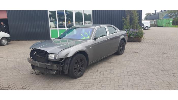 Chrysler 300 C 3.0 CRD V6 24V Sloopvoertuig (2007, Grijs)