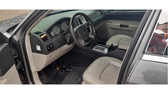 Chrysler 300 C 3.0 CRD V6 24V Sloopvoertuig (2007, Grijs)