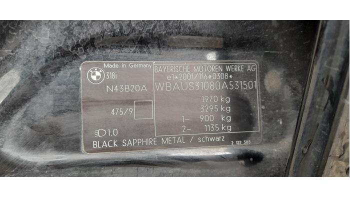 BMW 3 serie Touring 318i 16V Sloopvoertuig (2009, Zwart)