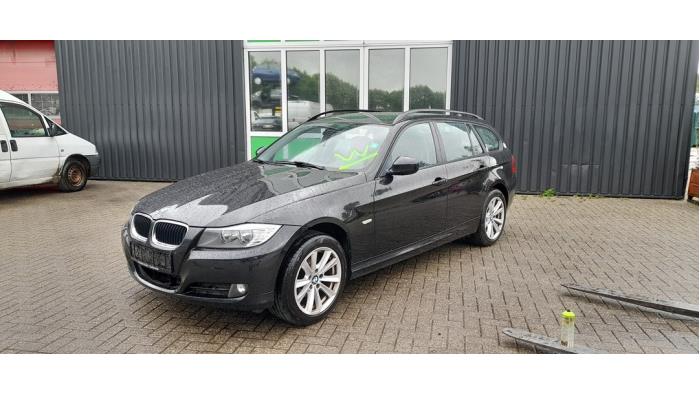 BMW 3 serie Touring 318i 16V Sloopvoertuig (2009, Zwart)