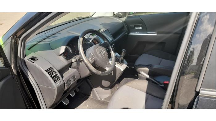 Mazda 5 2.0i 16V Sloopvoertuig (2006, Zwart)