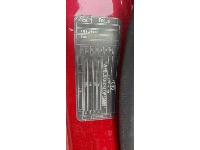 Ford Focus 3 Wagon 1.0 Ti-VCT EcoBoost 12V 125 Sloopvoertuig (2013, Rood)